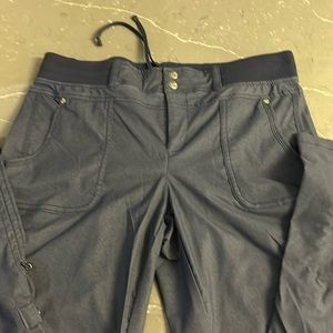 Athleta Shasta Convertible Hiking Pants Size 12